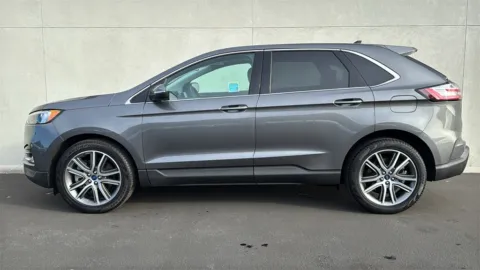 More photos of 2022 Ford Edge Titanium at Fiesta Ford, Inc., CA