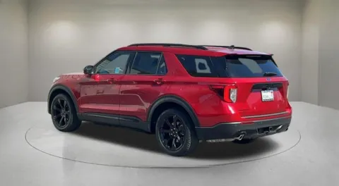 More photos of 2023 Ford Explorer ST-Line at Fiesta Ford, Inc., CA