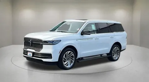 Photos of 2026 Lincoln Navigator L Reserve for sale in Indio, CA at Fiesta Ford, Inc.