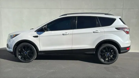 More photos of 2017 Ford Escape SE at Fiesta Ford, Inc., CA