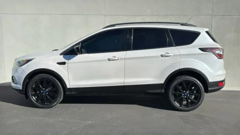 More photos of 2017 Ford Escape SE at Fiesta Ford, Inc., CA