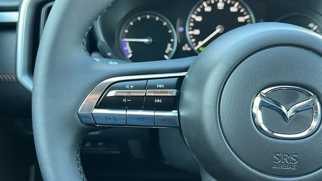 Mazda CX-50 photo 23