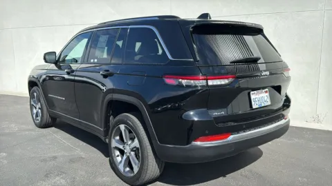 More photos of 2023 Jeep Grand Cherokee Limited at Fiesta Ford, Inc., CA