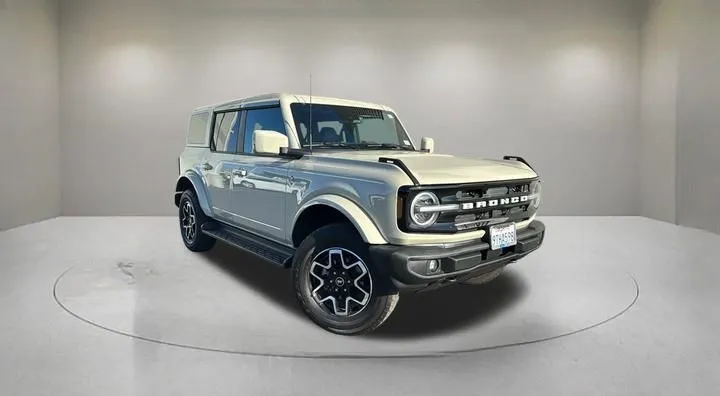 Brown 2025 Ford Bronco Outer Banks for sale in Indio, CA