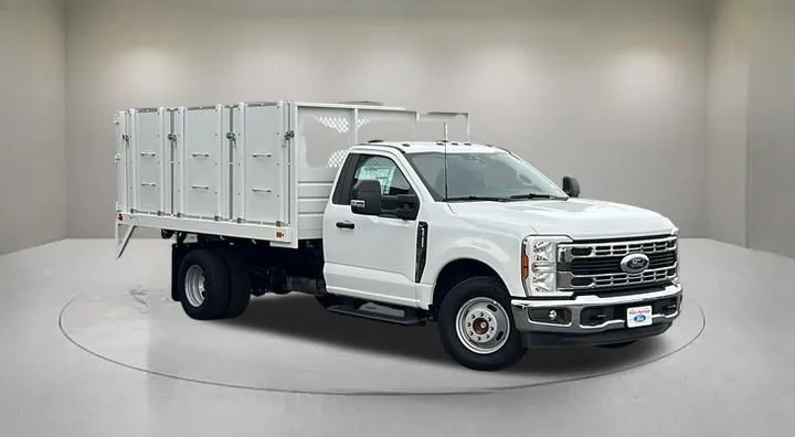White 2025 Ford F-350SD XLT for sale in Indio, CA
