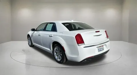 More photos of 2018 Chrysler 300 Touring at Fiesta Ford, Inc., CA