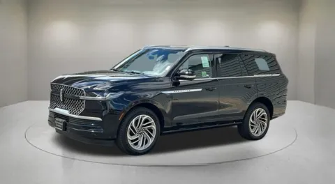 Photos of 2026 Lincoln Navigator L Reserve for sale in Indio, CA at Fiesta Ford, Inc.