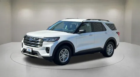Photos of 2026 Ford Explorer Active for sale in Indio, CA at Fiesta Ford, Inc.