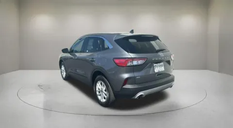 More photos of 2022 Ford Escape SE at Fiesta Ford, Inc., CA