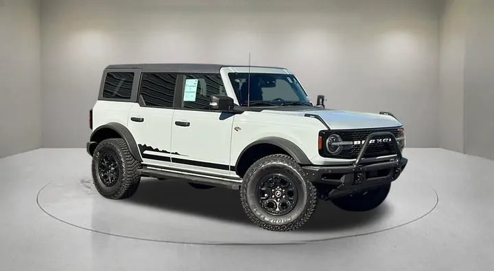 Gray 2022 Ford Bronco Wildtrak for sale in Indio, CA