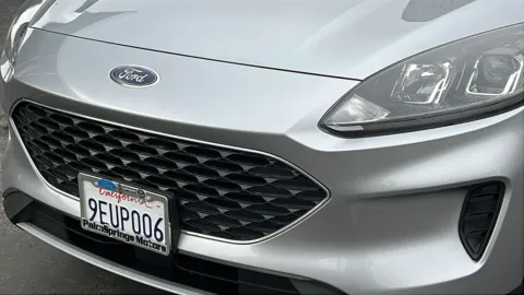 More photos of 2022 Ford Escape SE at Fiesta Ford, Inc., CA