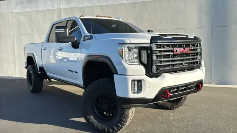 White 2023 GMC Sierra 2500HD AT4 for sale in Indio, CA