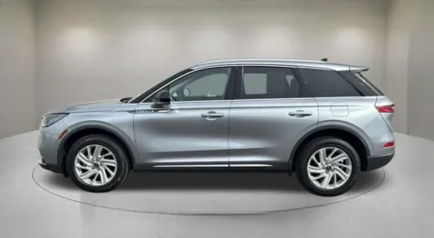 More photos of 2022 Lincoln Corsair Standard at Fiesta Ford, Inc., CA