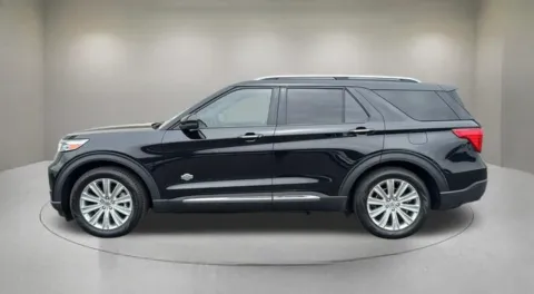 More photos of 2023 Ford Explorer King Ranch at Fiesta Ford, Inc., CA