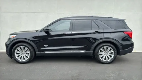 More photos of 2023 Ford Explorer King Ranch at Fiesta Ford, Inc., CA