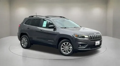 Gray 2022 Jeep Cherokee Latitude Lux for sale in Indio, CA