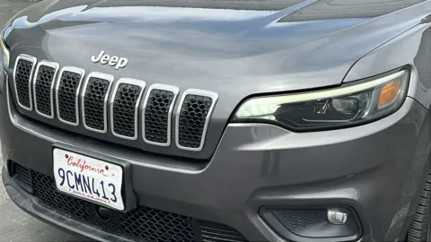 More photos of 2022 Jeep Cherokee Latitude Lux at Fiesta Ford, Inc., CA