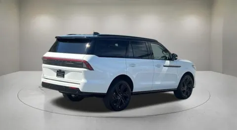 More photos of 2026 Lincoln Navigator Black Label at Fiesta Ford, Inc., CA