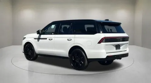 More photos of 2026 Lincoln Navigator Black Label at Fiesta Ford, Inc., CA