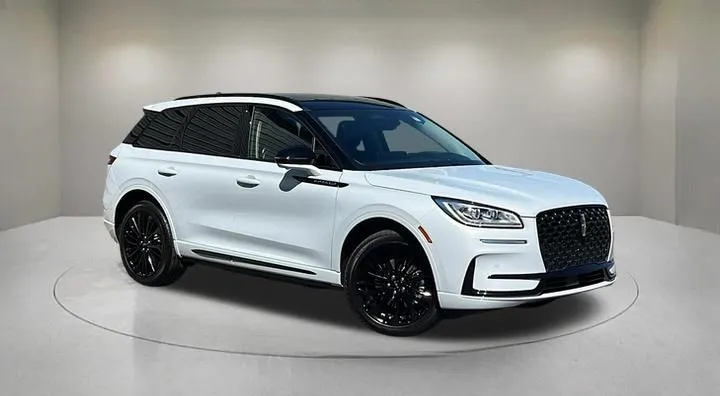 White 2025 Lincoln Corsair Plug-In Hybrid Grand Touring for sale in Indio, CA