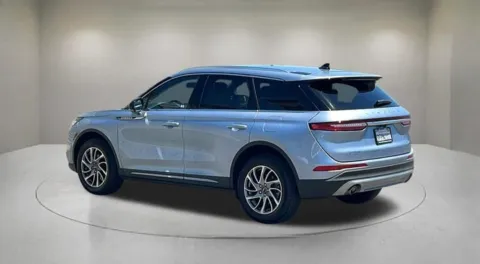 More photos of 2022 Lincoln Corsair Standard at Fiesta Ford, Inc., CA