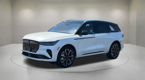 Photos of 2026 Lincoln Nautilus Reserve for sale in Indio, CA at Fiesta Ford, Inc.