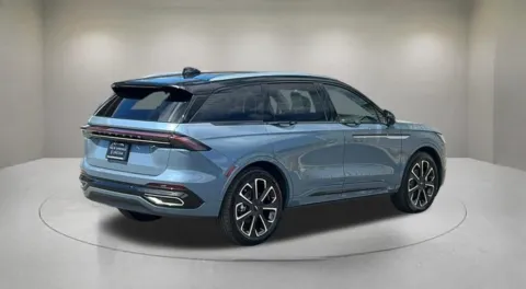 More photos of 2026 Lincoln Nautilus Reserve at Fiesta Ford, Inc., CA