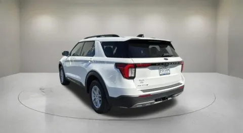 Photos of 2026 Ford Explorer Active for sale in Indio, CA at Fiesta Ford, Inc.