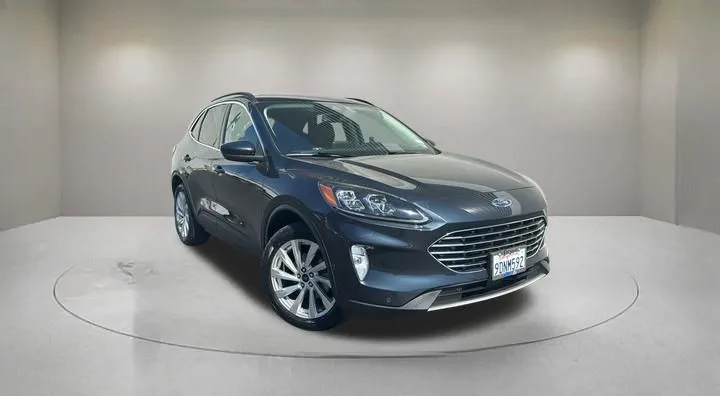 Blue 2022 Ford Escape Titanium for sale in Indio, CA