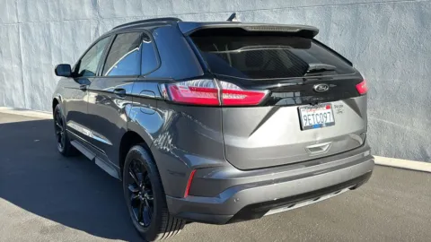 More photos of 2022 Ford Edge SE at Fiesta Ford, Inc., CA