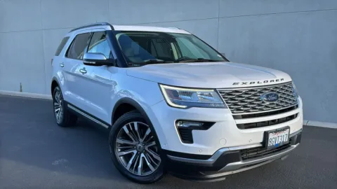 White 2019 Ford Explorer Platinum for sale in Indio, CA