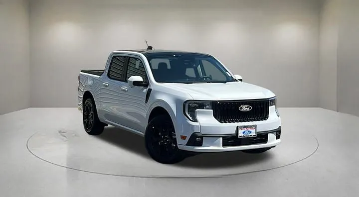White 2025 Ford Maverick Lobo High for sale in Indio, CA
