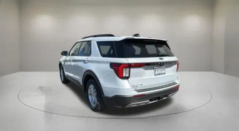 Photos of 2026 Ford Explorer Active for sale in Indio, CA at Fiesta Ford, Inc.