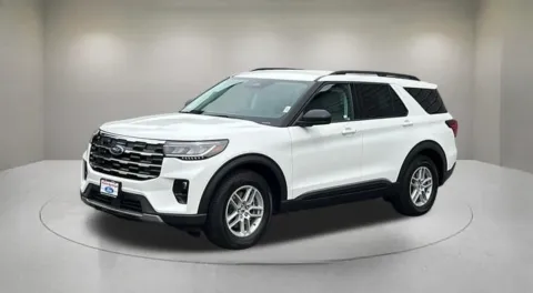 Photos of 2026 Ford Explorer Active for sale in Indio, CA at Fiesta Ford, Inc.