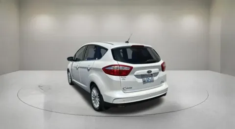 More photos of 2016 Ford C-Max Hybrid SEL at Fiesta Ford, Inc., CA