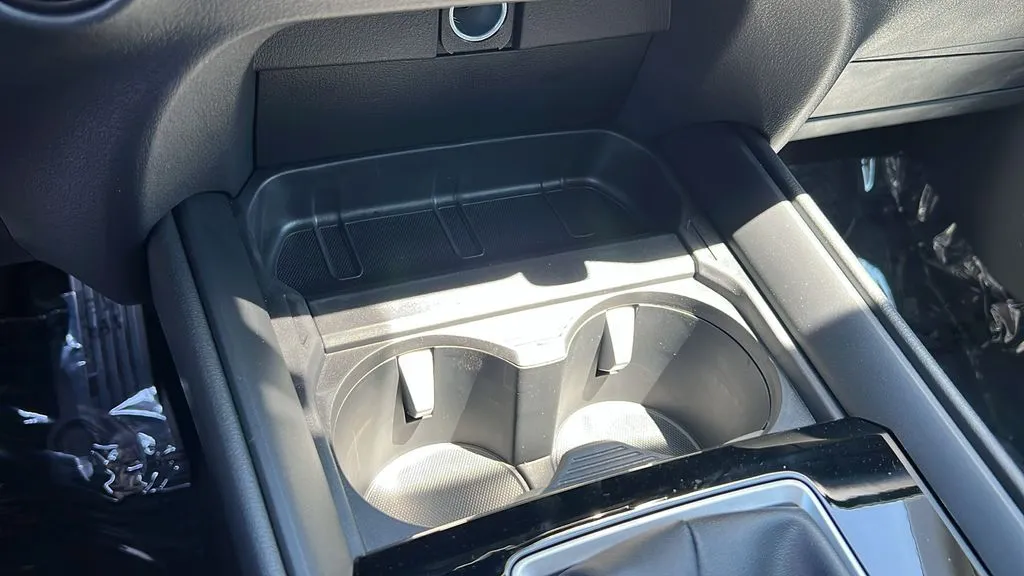 Mazda CX-50 photo 18