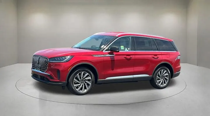 Lincoln Aviator photo 2