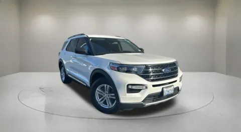 White 2021 Ford Explorer XLT for sale in Indio, CA