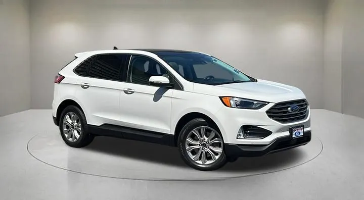 White 2023 Ford Edge Titanium for sale in Indio, CA