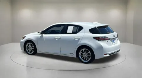 More photos of 2011 Lexus CT 200h Premium at Fiesta Ford, Inc., CA