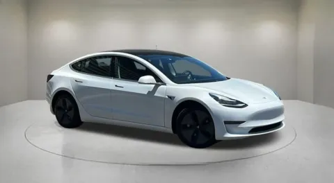 White 2020 Tesla Model 3 Standard Range Plus for sale in Indio, CA