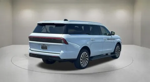 More photos of 2026 Lincoln Navigator L Black Label at Fiesta Ford, Inc., CA