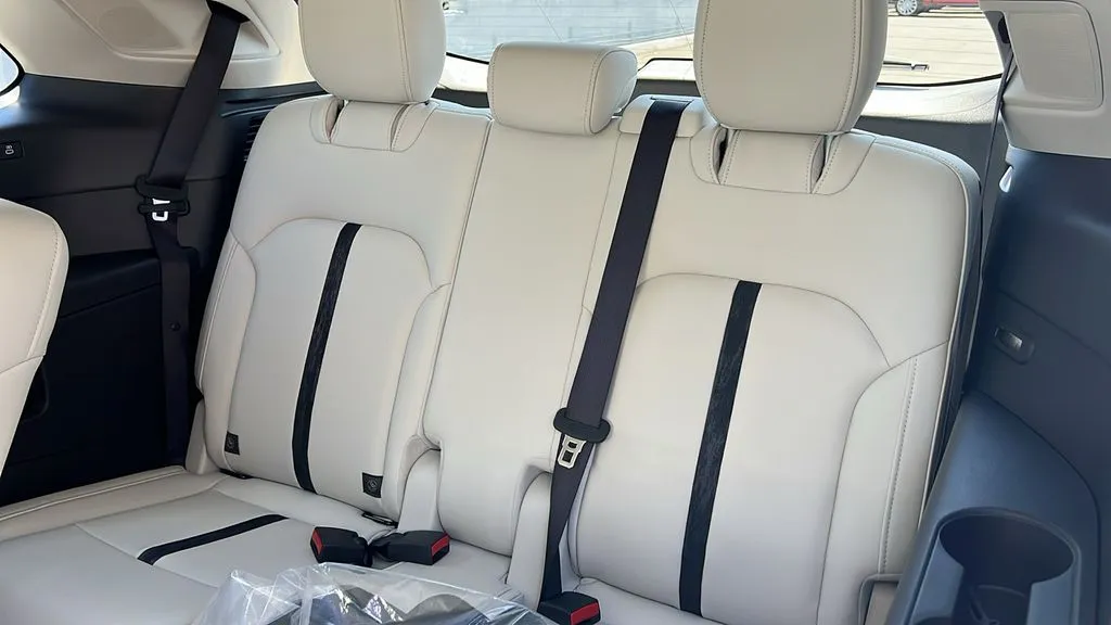 Mazda CX-90 photo 11