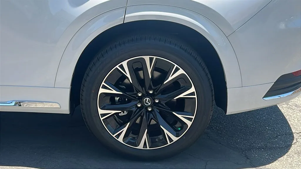 Mazda CX-90 photo 7