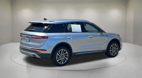 More photos of 2022 Lincoln Corsair Standard at Fiesta Ford, Inc., CA