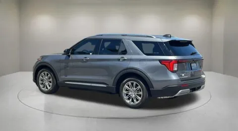More photos of 2025 Ford Explorer Platinum at Fiesta Ford, Inc., CA