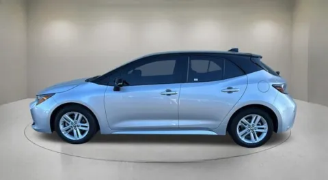 More photos of 2021 Toyota Corolla Hatchback SE at Fiesta Ford, Inc., CA