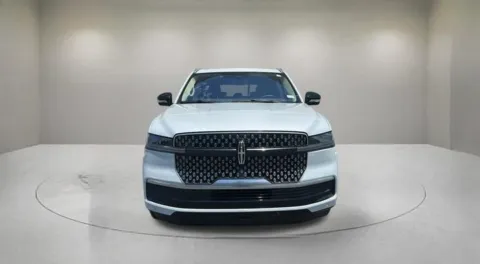 Photos of 2025 Lincoln Navigator Reserve for sale in Indio, CA at Fiesta Ford, Inc.