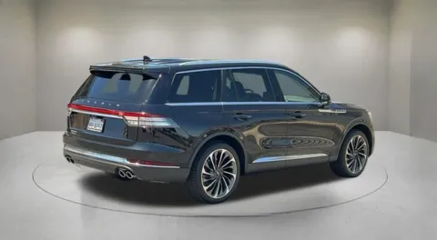More photos of 2024 Lincoln Aviator Reserve at Fiesta Ford, Inc., CA