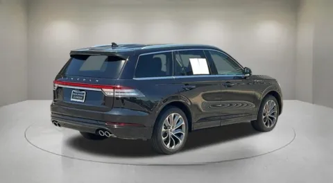 More photos of 2023 Lincoln Aviator Plug-In Hybrid Grand Touring at Fiesta Ford, Inc., CA